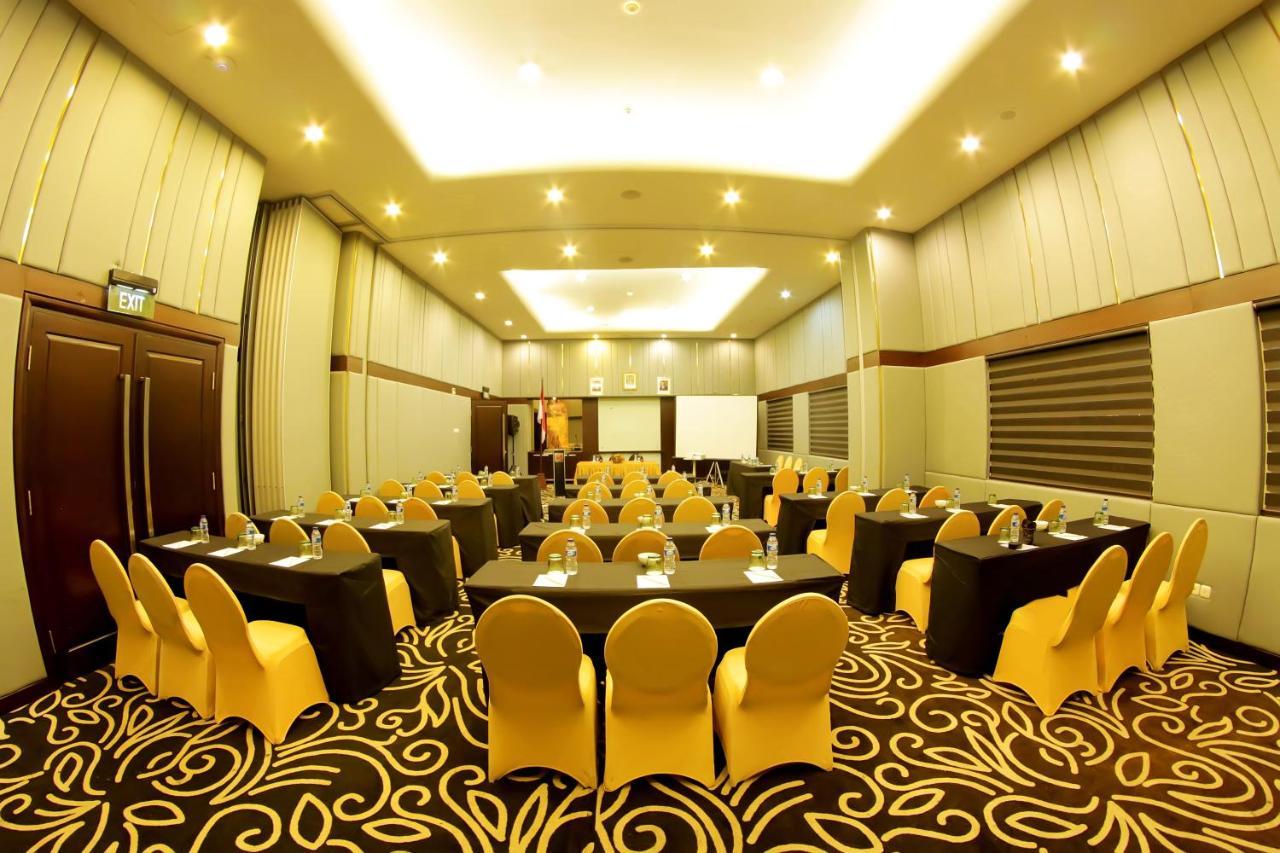 Swiss-Belhotel Ambon Εξωτερικό φωτογραφία