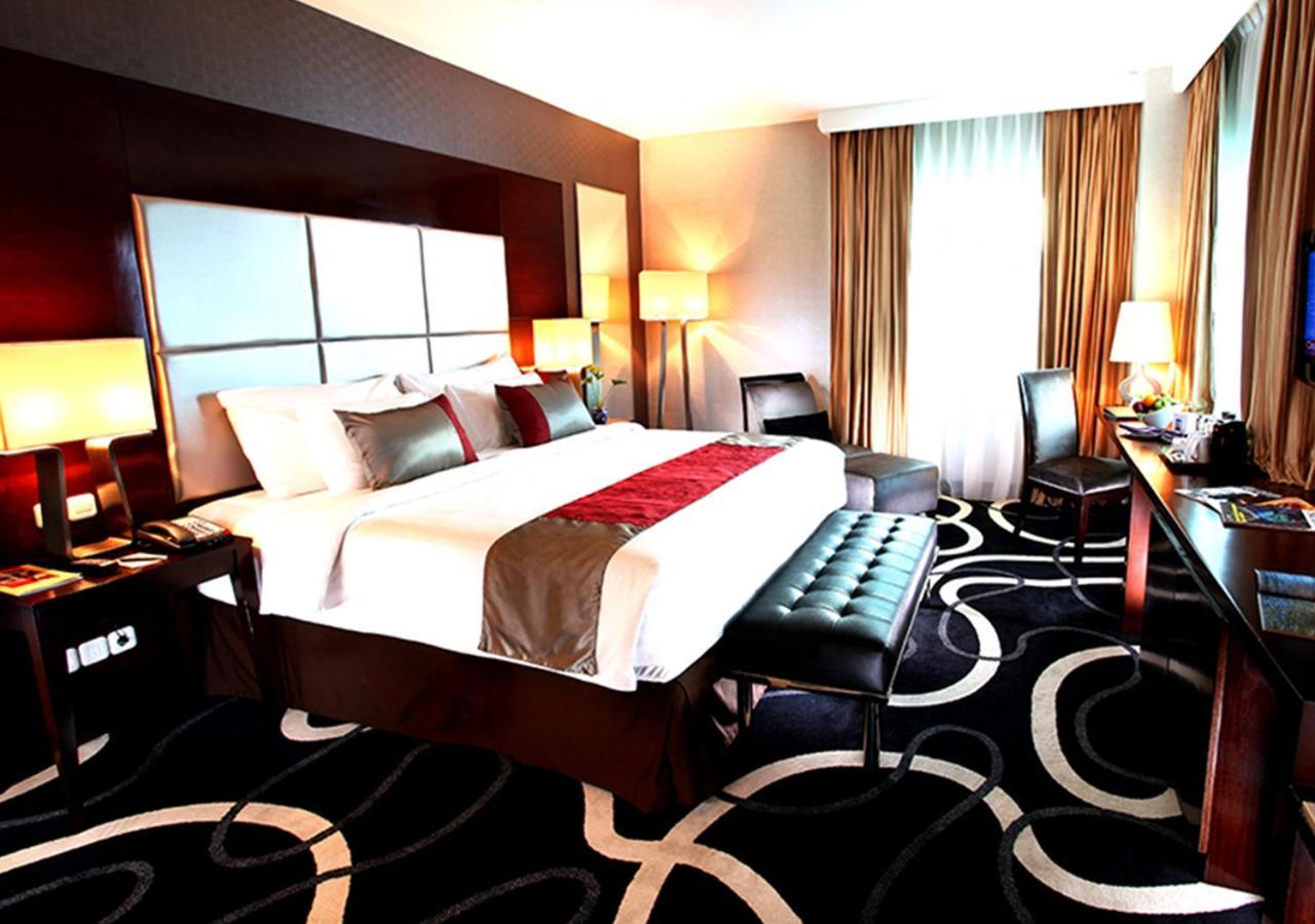 Swiss-Belhotel Ambon Εξωτερικό φωτογραφία